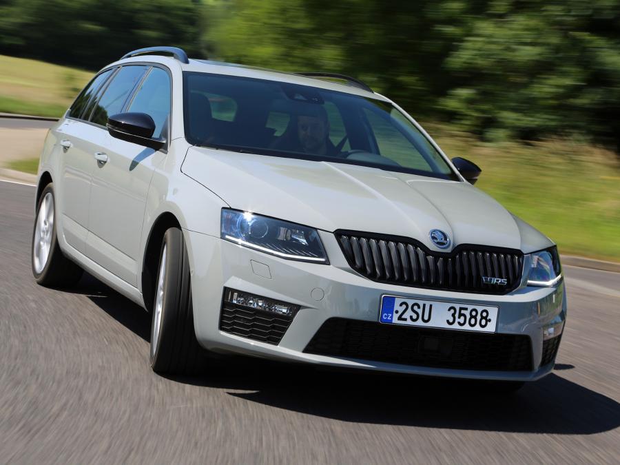  Skoda Octavia RS Combi 2013 года  (фото 9 из 20)